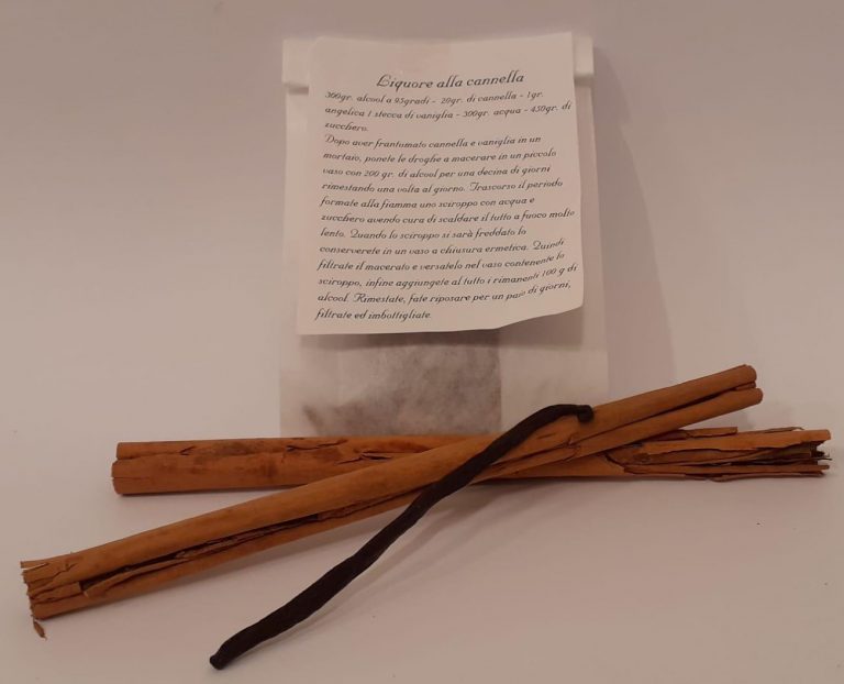 Liquore alla cannella